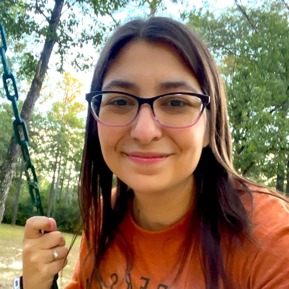 Meet your Posher, Marissa